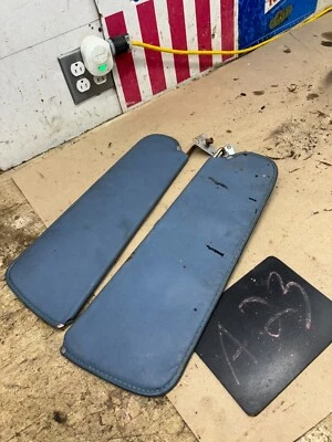 1981 83 84 86 1987 93 Dodge D100 D150 D350 Project azul parasol viseras Foto 1 de 4