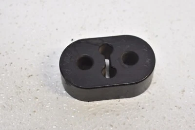 Colgador de escape negro Kartboy 12 mm para modelos Subaru 2008-2014 WRX o STI LGT FXT Foto 1 de 4