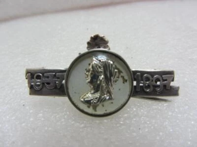 Broche Jubileo Diamante HM Plata Reina Victoria 1837-1897, Birmingham 1896 Foto 1 de 3