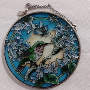 Beautiful Hummingbird and Lilies Glass Sun Catcher Window Decor 4 Inches - Picture 1 of 6