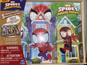 NEW 5 SPIDER-MAN WOOD PUZZLES Spidey Amazing Friends SPIDER-VERSE Disney Junior - Picture 1 of 2