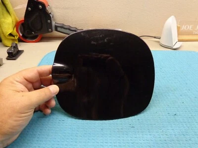 FIAT 500L 14 15 16 17 18 19 NERO BLACK FUEL GAS FILLER DOOR FLAP COVER - Image 1 of 4