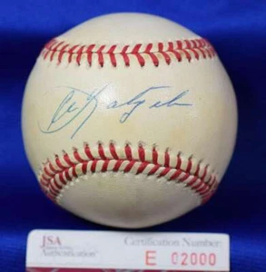 Carl Yastrzemski JSA COA Autographed American League Signed Baseball - Picture 1 of 1
