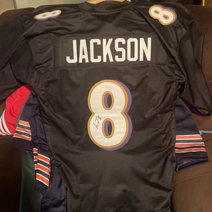 Lamar Jackson Autographed Baltimore Ravens Signed Jersey JSA COA XL - Picture 1 of 2