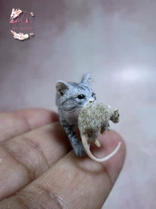 ÚNICA Casa de Muñecas Miniatura 1:12 Hecha a Mano 100% "Tom y Jerry" Gato Muñeca Animal - Imagen 1 de 20