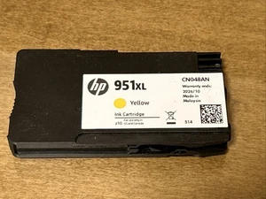 HP 951xl Żółty wkład atramentowy - Koniec gwarancji październik 2026 - Zdjęcie 1 z 3