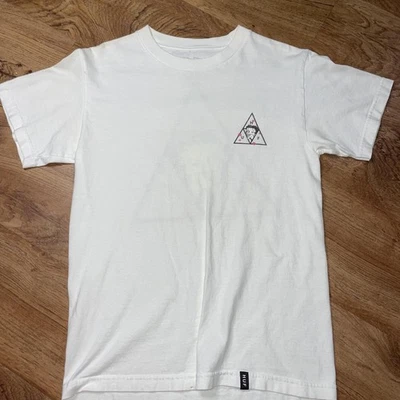 Camisa HUF Betty Boop Para Hombres Pequeña Blanca Triple Triángulo Gráfico Patín Ropa de Calle Foto 1 de 4