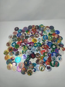 Vintage Pogs & Magic 8-Balls Lot - 140 Sammlerstücke, 1990er - Bild 1 von 4