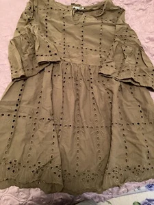 abito country living piccolo verde oliva occhiellato - Foto 1 di 6