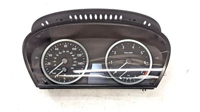 Cuadro de instrumentos velocímetro BMW 550i 2006-2007 millas desconocidas Foto 1 de 4