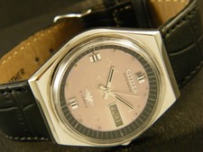VINTAGE CITIZEN AUTOMATIC 8200A JAPAN MEN'S DAY/DATE WATCH 260a-a134230-7