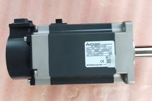 HF-KN43J-S100 Servomotor - Bild 1 von 2