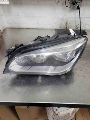 13 14 15 BMW 740I Headlamp Assembly Left Foto 1 de 4
