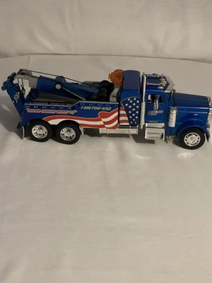 JADA HOT RIGZ PETERBILT MODEL 379 TRACTOR 1:32 DIECAST TOW TRUCK WRECKER - Image 1 of 4