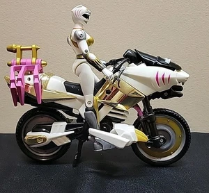 Power Rangers Wild Force White Savage Cycle 2002 con figura 95 % completa Bandai  - Imagen 1 de 12