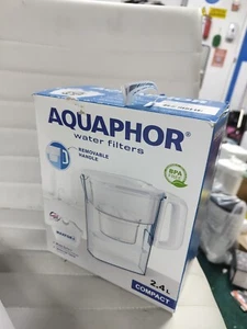AQUAPHOR Wasserfilterkanne Compact weiß. Platzsparend, leicht weiß  - Bild 1 von 1