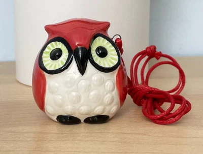 Ocarina colgante de cerámica de novedad de 4 agujeros Red Owl - ¡Fácil de aprender y gran regalo! Foto 1 de 3
