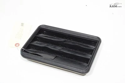 2015-16 BMW 428i F36 GRAN COUPE REAR QUARTER PANEL PRESSURE VENT AIR DRAFTER OEM - Image 1 of 4