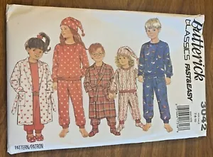 Pigiama bambino modello cucito Butterick 3042 accappatoio cintura taglia 7-8-10 - Foto 1 di 4