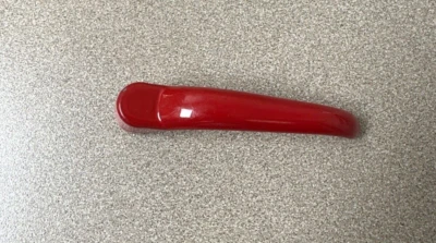 Manija de escotilla de techo (85560059), aluminio, rojo Foto 1 de 3