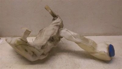 Windshield Washer Reservoir with Cap for 01-05 Volkswagen Passat - Изображение 1 из 3