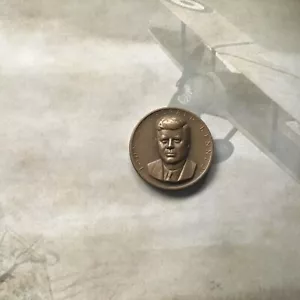 JOHN F KENNEDY COLECTOR COIN | UNITED STATES | COMMEMORATIVE - Foto 1 di 2