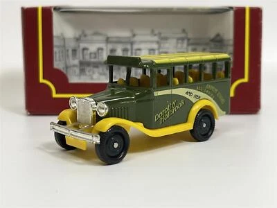 Bedford Van Dorothy Holbrook The Village Collection Cameo From Corgi CAM2D - Image 1 of 4