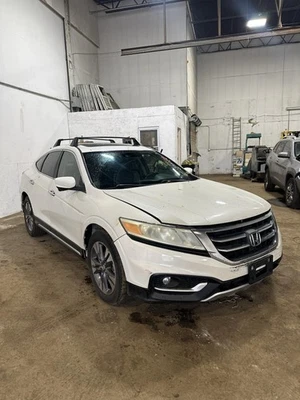 13 14 15 HONDA CROSSTOUR Transmission Assy. - Image 1 of 4