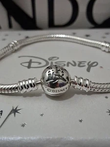 DISNEY PARKS BRANDNEU STERLINGSILBER SCHLOSS LOGO VERSCHLUSS ARMBAND 6,5 ZOLL - Bild 1 von 23