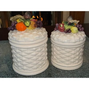 2er Set Vintage Weiß Keramik Korbgeflecht Kanister Set mit Obst Deckel  - Bild 1 von 10