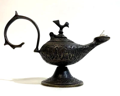 LÁMPARA DE ACEITE DE CARAMELO DE LATÓN LÁMPARA ALADDIN DECORATIVA HOGAR MESA QUEMADOR DE INCIENCIO Foto 1 de 4