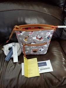Disney Dooney & Bourke Umhängetasche Urlaub Weihnachten Mickey Handtasche Tasche Neu - Bild 1 von 5