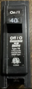 Disyuntor UBI UBITB140 40 A, 120/240 VAC Clasificado TB - Imagen 1 de 8