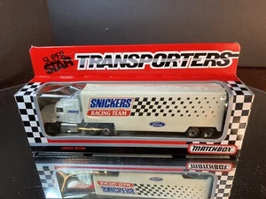 Dick Trickle #8 Snickers Candy Bar 1992 1:87 Racing Team Transporter Matchbox - Picture 1 of 2