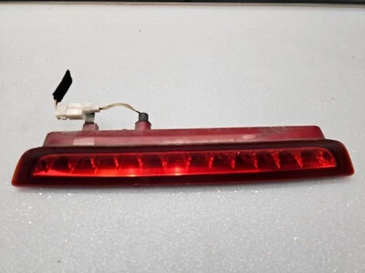 🔥2006-2014 KIA SEDONA HIGH MOUNT THIRD BRAKE LIGHT TAIL LIGHT STOP LAMP LED - Image 1 of 4