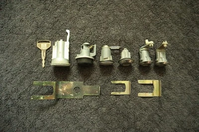 1981 Toyota Corona Complete Lock Set - Image 1 of 4