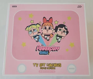 Auténtico POP MART - Crybaby Powerpuff Girls TV Contenedor Luminoso - Vendedor de EE. UU. - Imagen 1 de 5