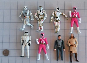 Lotto 8 action figure miste vintage Star Wars Power Rangers S.T.A.R Force Star Trek - Foto 1 di 11