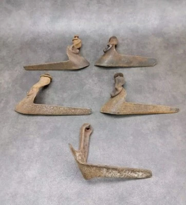 5 Vintage Plough Blades  - Image 1 of 4