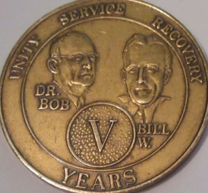 5 Year Alcoholics Anonymous AA Bronze Bill Bob Medallion Coin Token Chip Sober - Picture 1 of 8