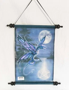 A.Stokes Schriftrolle Nemesis Now "Drache in der Nacht" Höhe 47 cm 3013 - Bild 1 von 6