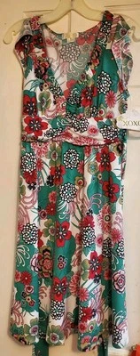NUEVO XOXO FLORAL Blanco Verde Rosa Negro Ajuste y Acampanado Mujer Vestido Talla M Mediano Nuevo con Etiquetas Foto 1 de 4