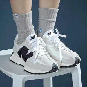 Zapatillas New Balance Sea Salt/Negro 327 - 5.5 - 6US - Imagen 1 de 10