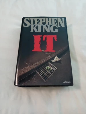 IT Stephen King True 1st Edition True 1st Printing Hard Cover w/ DJ $ 22.95 NM - Image 1 of 4