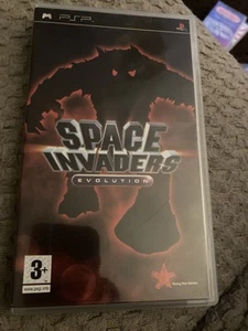 Space Invaders Extreme Sony PSP Game, with Manual - Picture 1 of 2