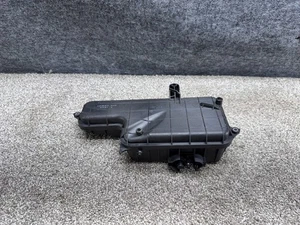 MERCEDES W219 CLS55 CLS63 CLS550 AMG VACUUM PUMP RESERVOIR TANK OEM - Bild 1 von 6