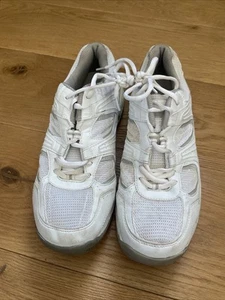 Magnum White Trainer British Army Issue Male Uk Size 9 M Good condition - Picture 1 of 5