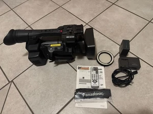 Panasonic Full HD Camcorder AG-AC 160AEJ mit Tasche - Bild 1 von 16