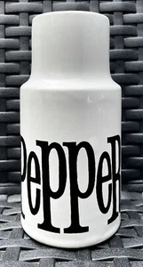 T G GREEN Cornishware - SPECTRUM Pepper Shaker - Picture 1 of 3