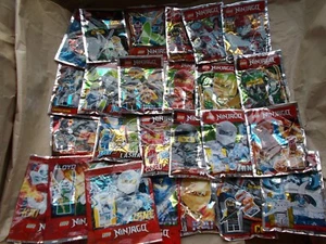 NEW LEGO NINJAGO FOIL PACK MINIFIGURE & WEAPON KAI LLOYD ZANE JAY NYA WU PICK 1 - Picture 1 of 27